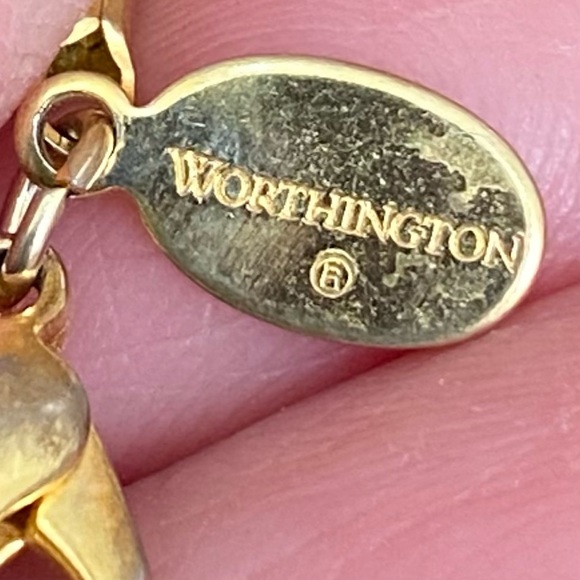 Vintage Worthington Gold-tone Sun Moon and Star Pendant 32” Long Necklace - Picture 10 of 10